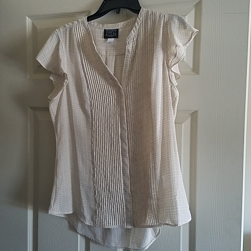 Tan and cream simply styled top